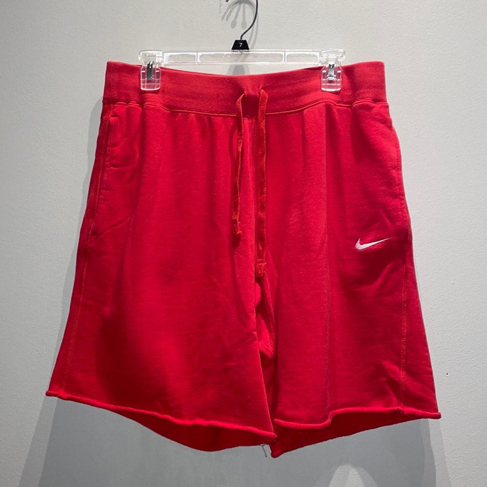 Nike red sweat shorts. Mens XL. Good condition.